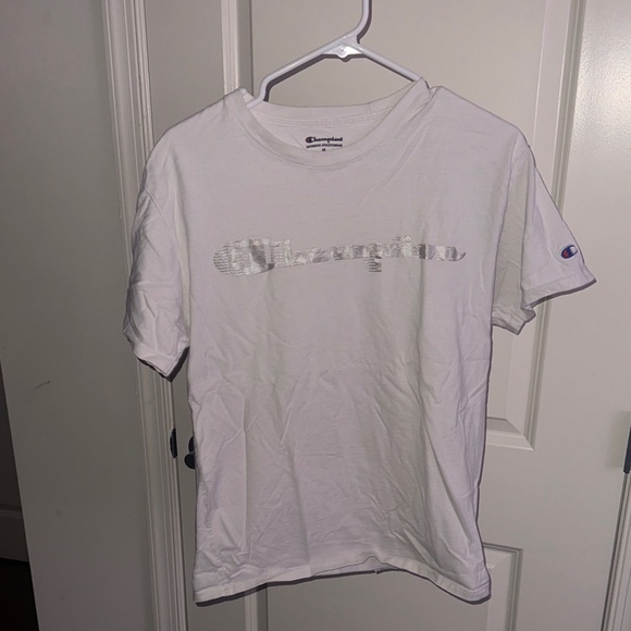 CHAMPION MENS WHITE REFLECTIVE SHIRT - SIZE MEDIUM - Picture 1 of 4